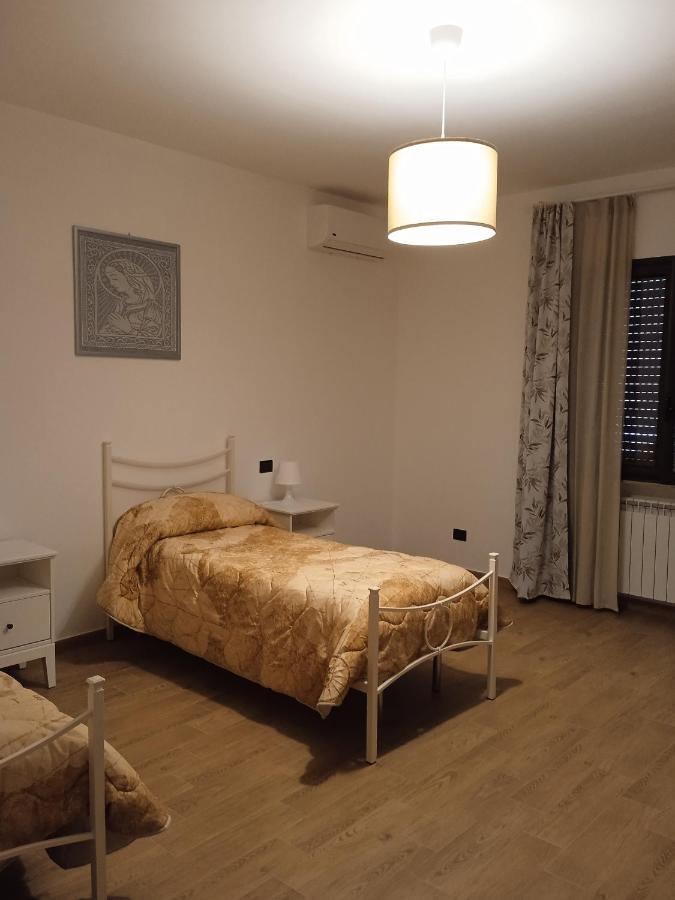 Bed&Breakfast Il Sole -Cinquefrondi Extérieur photo